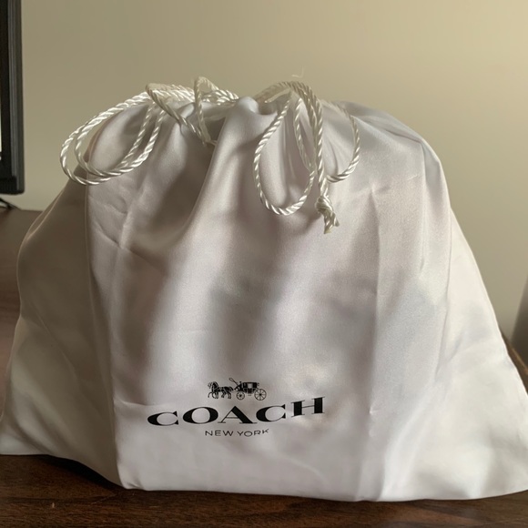 Coach Parker Convertible Backpack 16 - Picture 8 of 8